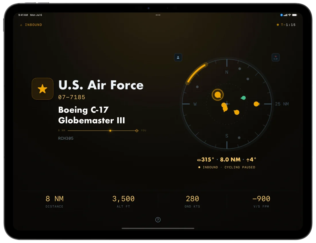 Overflight on iPad in landscape in its amber INBOUND state: a U.S. Air Force C-17 Globemaster III, tail 07-7185, callsign RCH305, eight nautical miles out and closing, with a countdown of one minute fifteen seconds to overhead and the note CYCLING PAUSED.